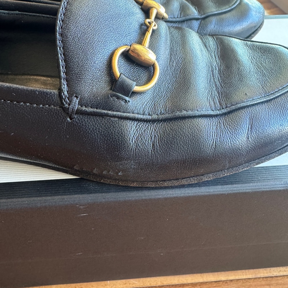 Gucci women’s AGNELLO PLONGE loafer Black Leather Horsebit Loafers - Picture 7 of 14